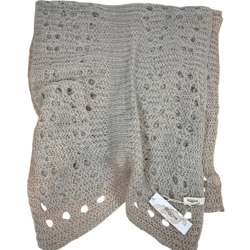 Macchia Di Ruggine Womens Scarf Oatmeal Open Knit Acrylic Wrap Wispy Light NWT